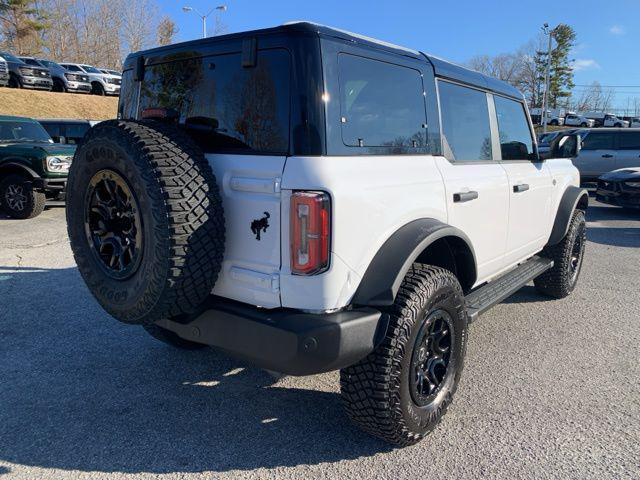 new 2024 Ford Bronco car, priced at $60,205