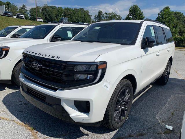 new 2025 Ford Expedition car, priced at $78,937