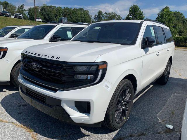 new 2025 Ford Expedition car, priced at $78,937