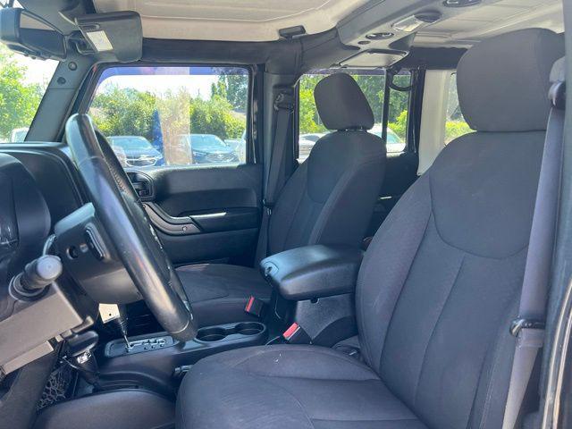 used 2015 Jeep Wrangler Unlimited car, priced at $15,997