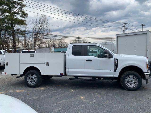 new 2024 Ford F-350 car, priced at $68,888