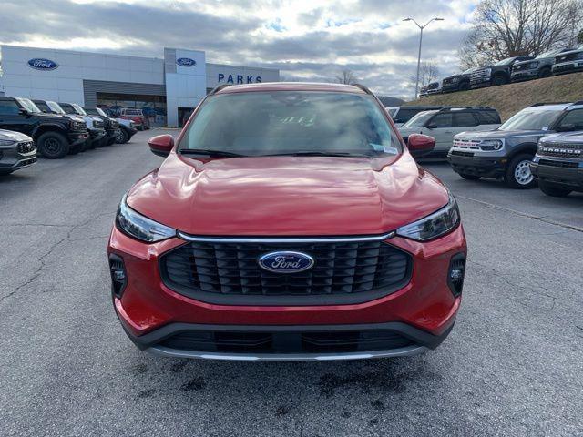 new 2025 Ford Escape car, priced at $39,390