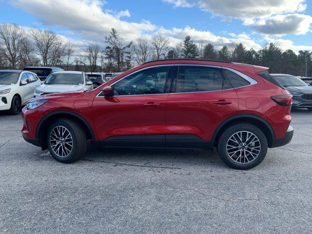 new 2025 Ford Escape car, priced at $39,390