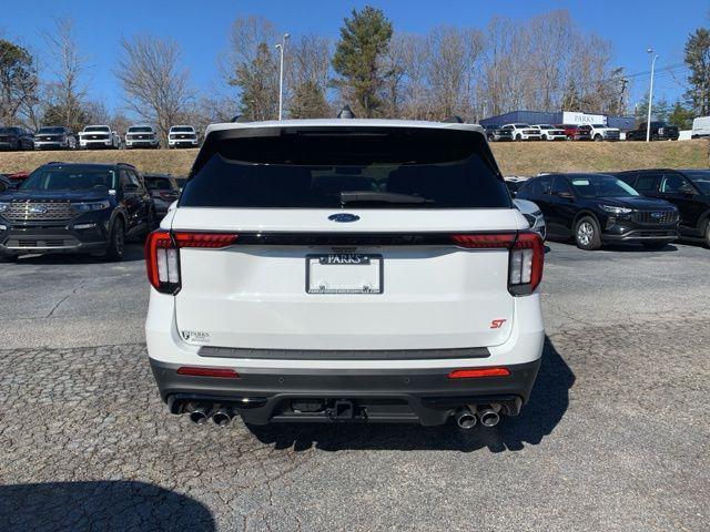 new 2025 Ford Explorer car, priced at $60,685