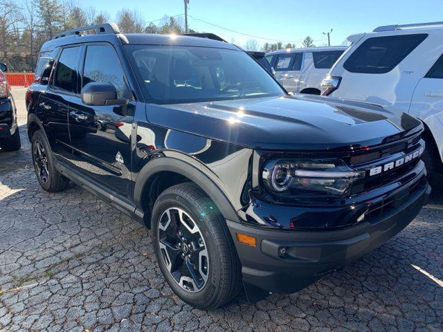 new 2024 Ford Bronco Sport car, priced at $35,000