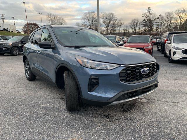 new 2025 Ford Escape car, priced at $33,870