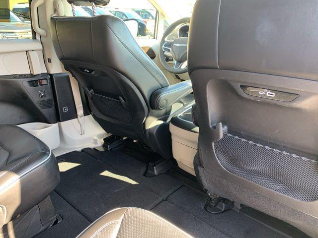 used 2023 Chrysler Pacifica car, priced at $32,899