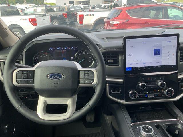 new 2024 Ford Expedition car, priced at $66,065