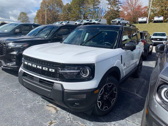 new 2025 Ford Bronco Sport car, priced at $39,980