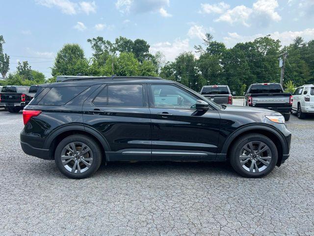 new 2024 Ford Explorer car, priced at $39,895