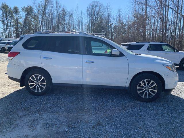 used 2015 Nissan Pathfinder car, priced at $11,500