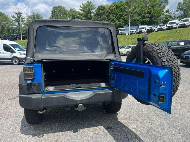 used 2015 Jeep Wrangler Unlimited car, priced at $19,250