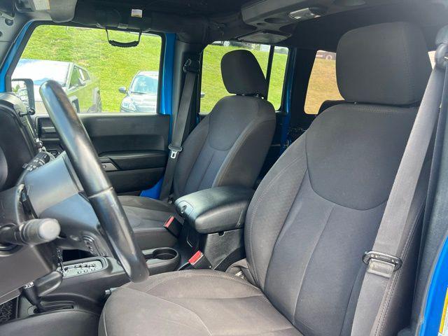 used 2015 Jeep Wrangler Unlimited car, priced at $19,250