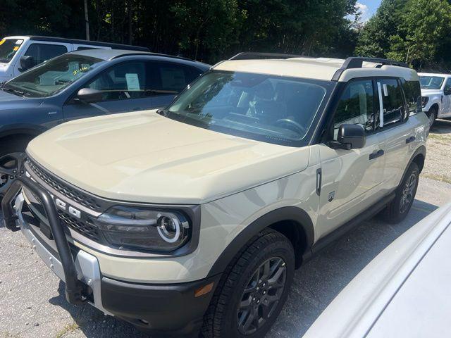 new 2025 Ford Bronco Sport car, priced at $31,353