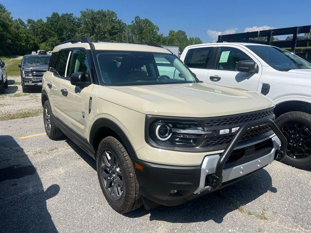 new 2025 Ford Bronco Sport car, priced at $31,353