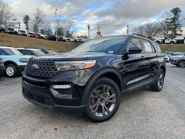 new 2024 Ford Explorer car, priced at $40,760