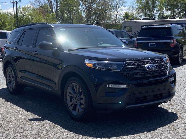 new 2024 Ford Explorer car, priced at $43,760