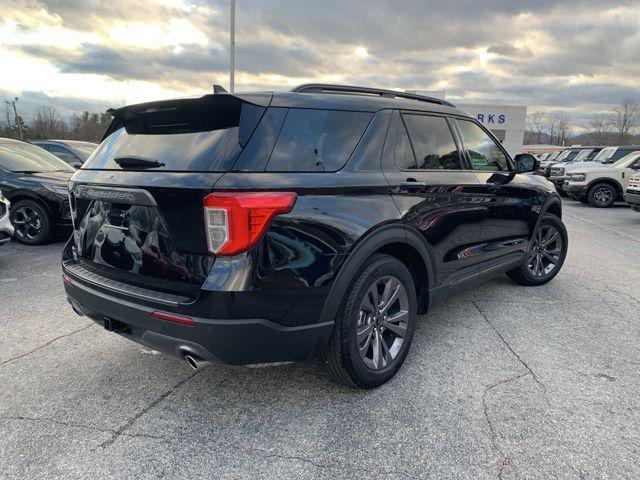 new 2024 Ford Explorer car, priced at $40,760