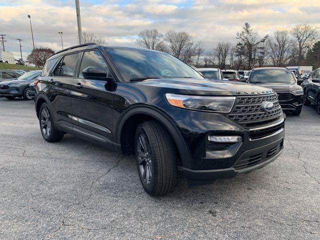 new 2024 Ford Explorer car, priced at $40,760