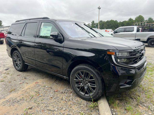 new 2025 Ford Expedition car, priced at $83,690
