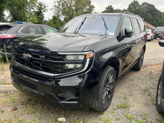new 2025 Ford Expedition car, priced at $83,690
