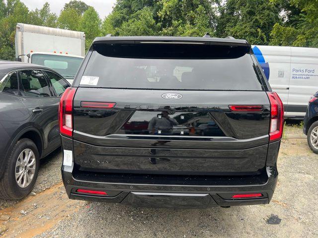 new 2025 Ford Expedition car, priced at $83,690