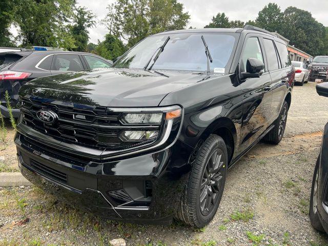 new 2025 Ford Expedition car, priced at $83,690