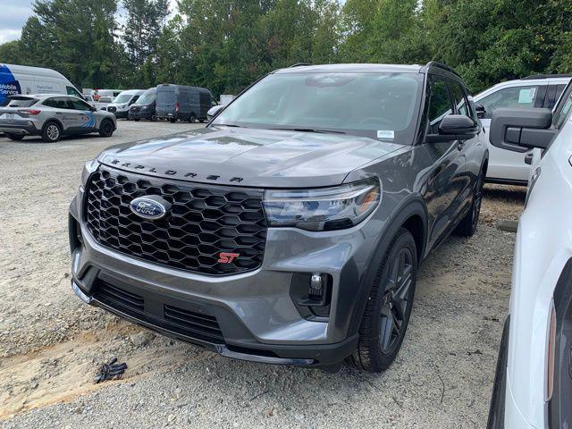 new 2025 Ford Explorer car, priced at $60,655