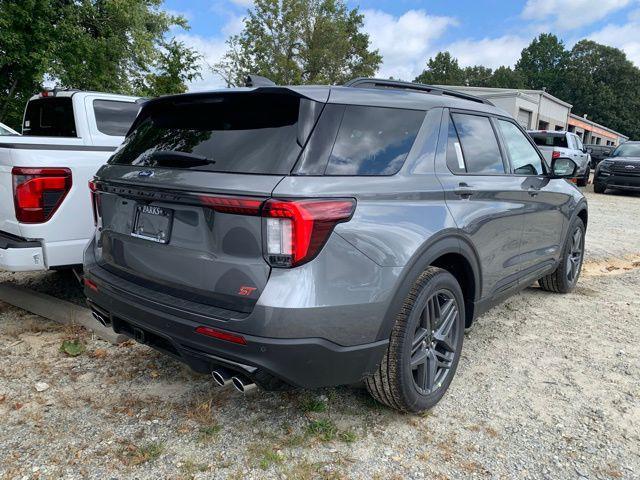 new 2025 Ford Explorer car, priced at $60,655