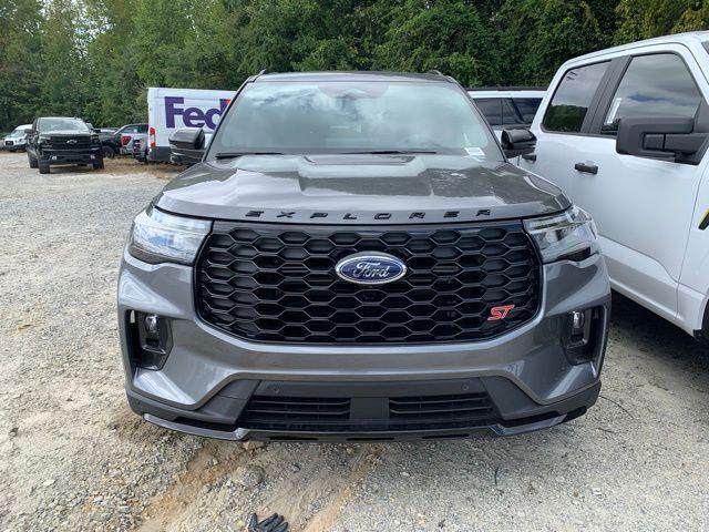 new 2025 Ford Explorer car, priced at $60,655