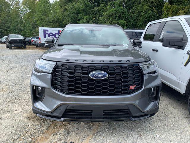 new 2025 Ford Explorer car, priced at $60,655