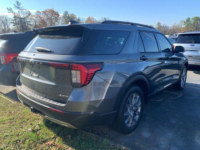 new 2025 Ford Explorer car, priced at $49,000