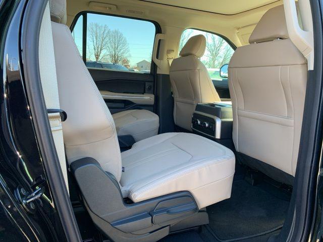 new 2024 Ford Expedition car, priced at $68,530