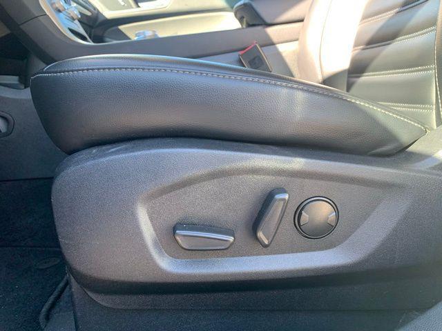 used 2024 Ford Edge car, priced at $22,981