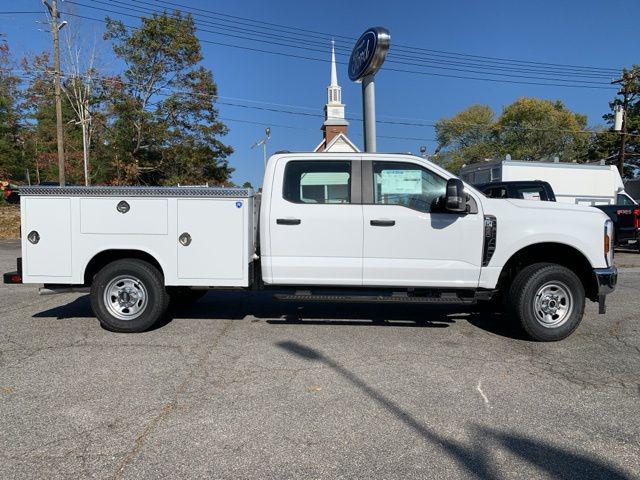 new 2024 Ford F-350 car