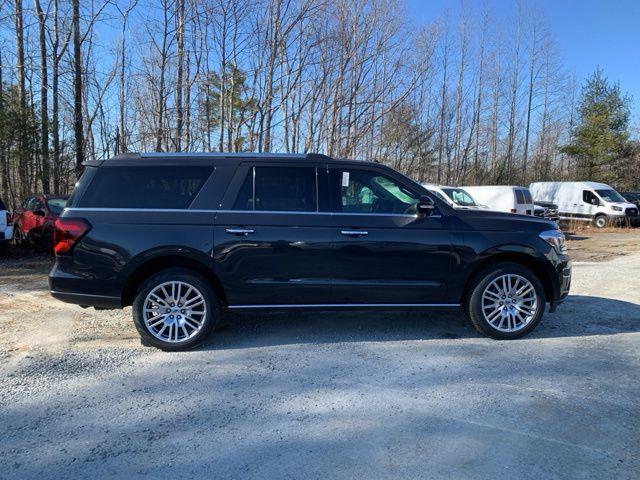 new 2024 Ford Expedition car, priced at $68,530