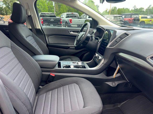 new 2024 Ford Edge car, priced at $30,896