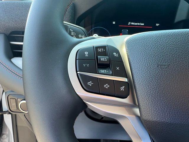 new 2025 Ford Explorer car, priced at $34,759