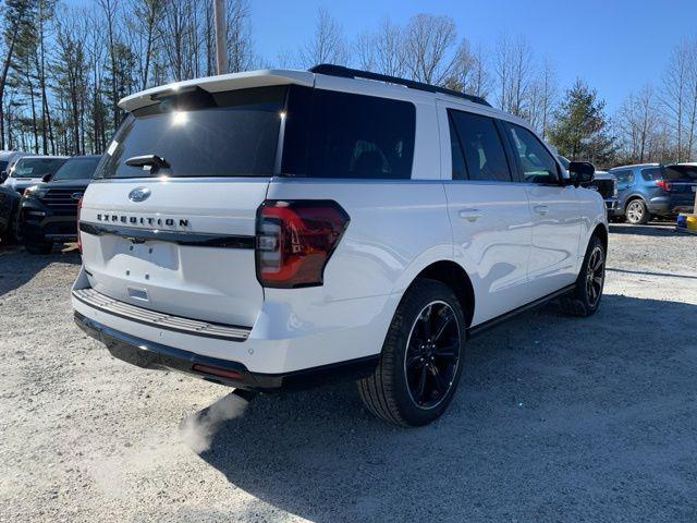 new 2024 Ford Expedition car, priced at $69,090