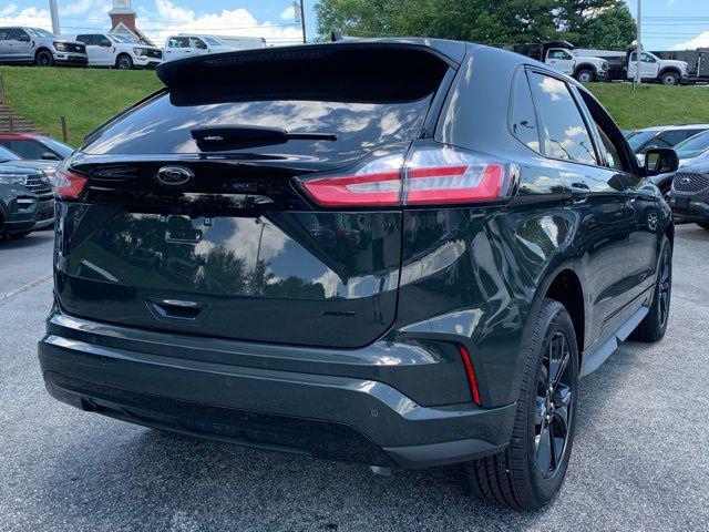 new 2024 Ford Edge car, priced at $33,699