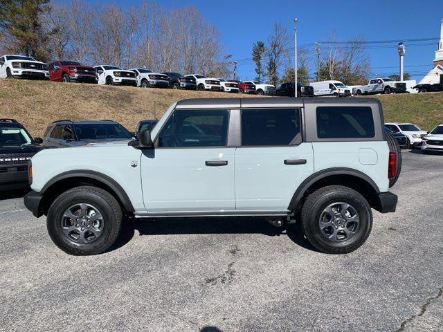 new 2024 Ford Bronco car, priced at $43,015