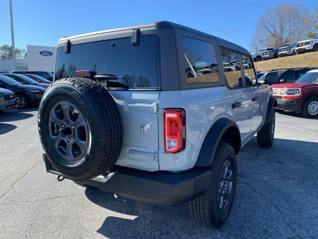 new 2024 Ford Bronco car, priced at $43,015