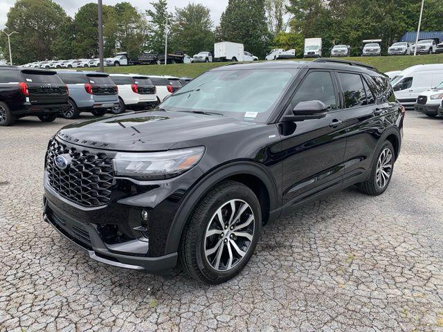 new 2025 Ford Explorer car, priced at $40,887