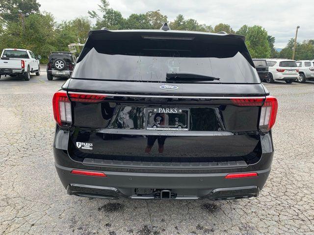 new 2025 Ford Explorer car, priced at $40,887