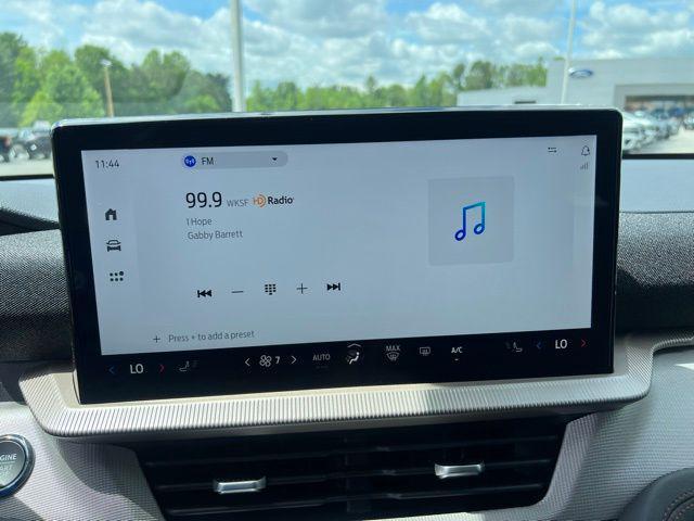 new 2025 Ford Explorer car, priced at $34,759