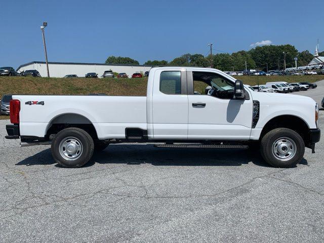 new 2024 Ford F-350 car