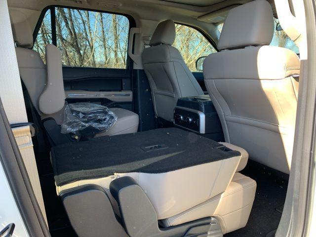 new 2024 Ford Expedition Max car, priced at $66,110