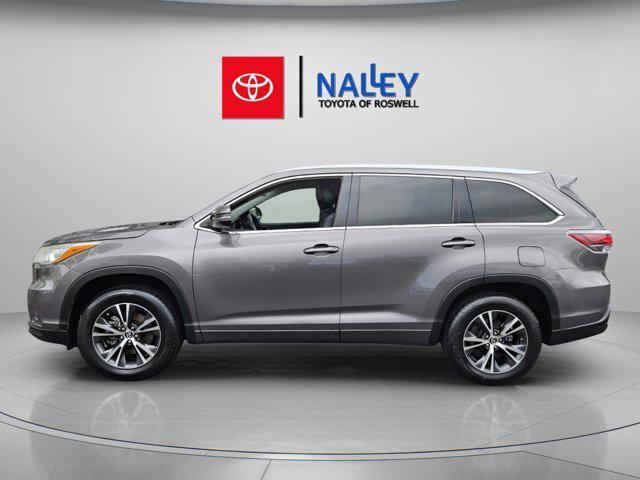 used 2016 Toyota Highlander car, priced at $21,082