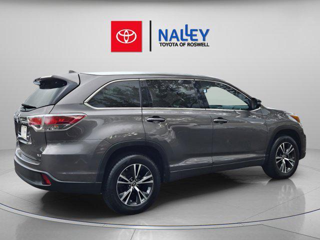 used 2016 Toyota Highlander car, priced at $21,082