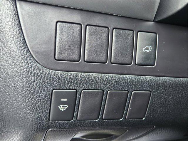 used 2016 Toyota Highlander car, priced at $21,082